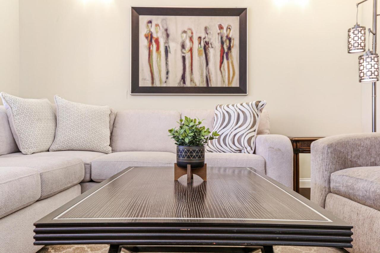 Fully-Furnished 4Br Condo Near Fq New Orleans Exterior photo
