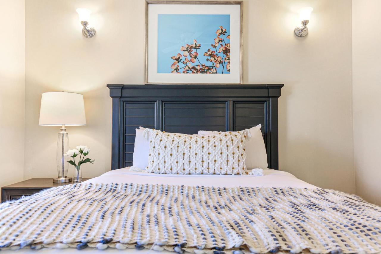 Fully-Furnished 4Br Condo Near Fq New Orleans Exterior photo