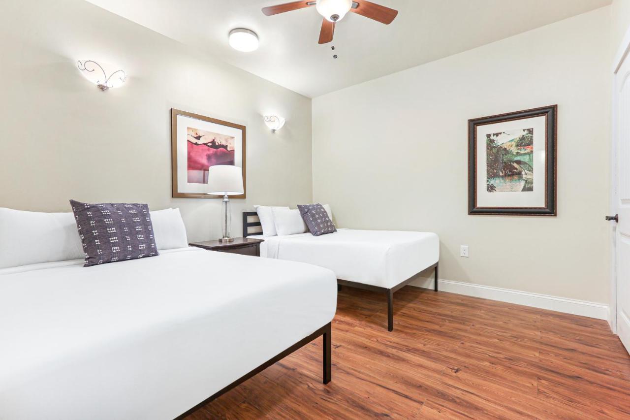 Fully-Furnished 4Br Condo Near Fq New Orleans Exterior photo