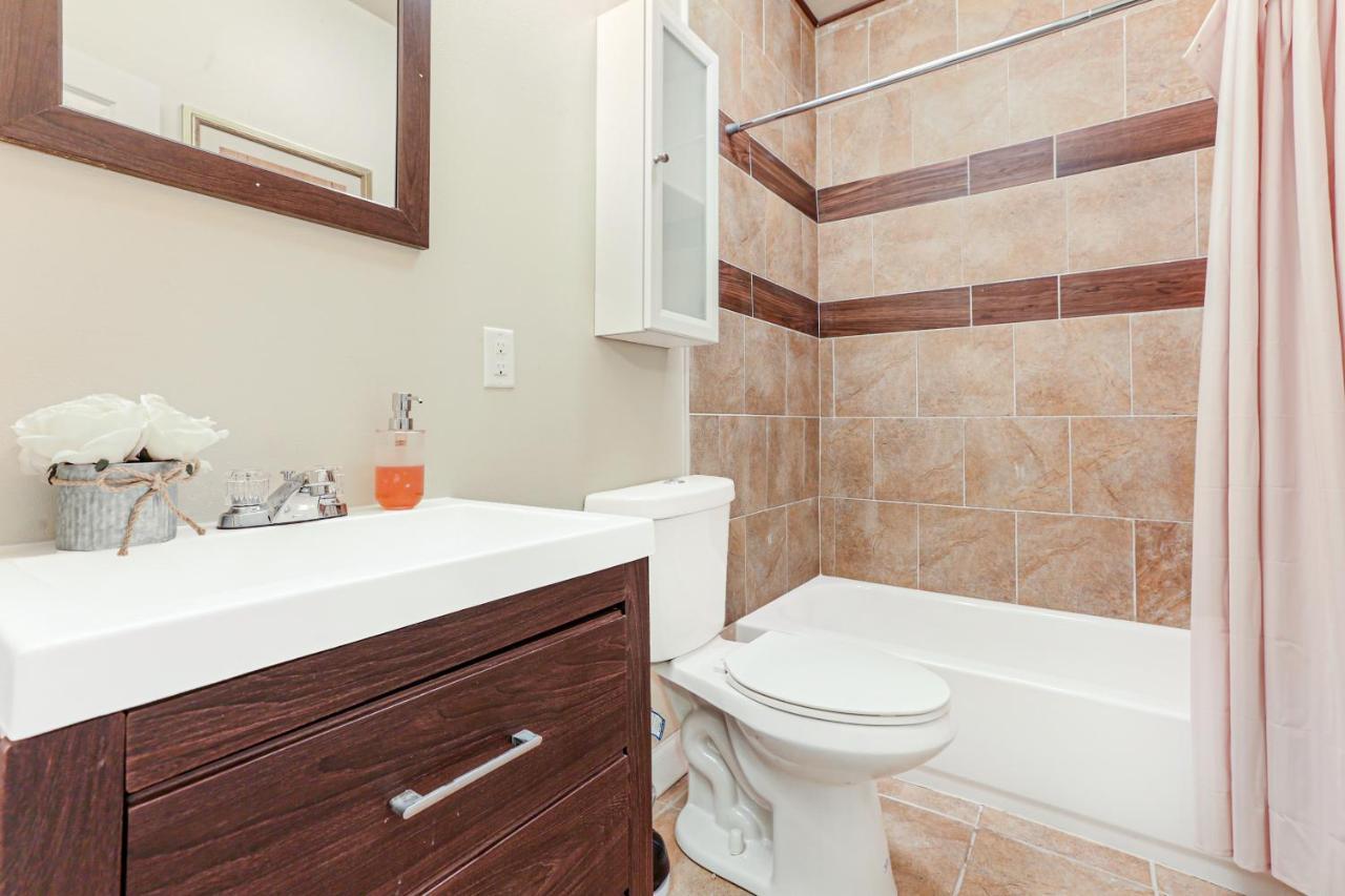 Fully-Furnished 4Br Condo Near Fq New Orleans Exterior photo